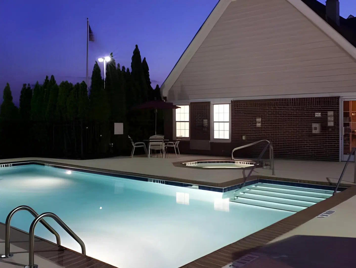 Residence Inn by Marriott Huntsville OUTDOOR_POOL