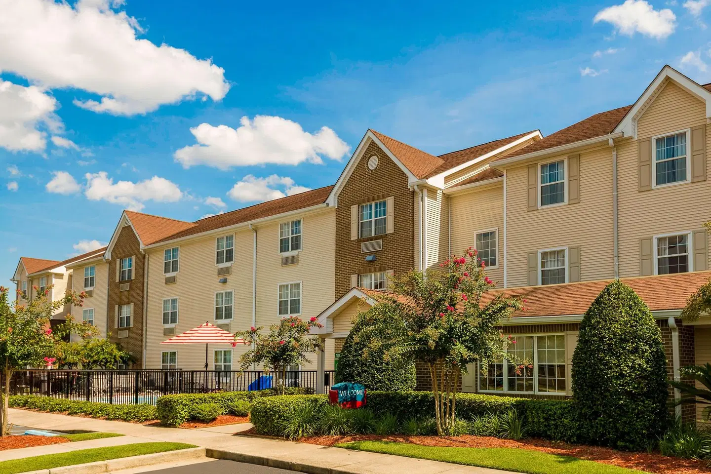 TownePlace Suites by Marriott Mobile EXTERIOR