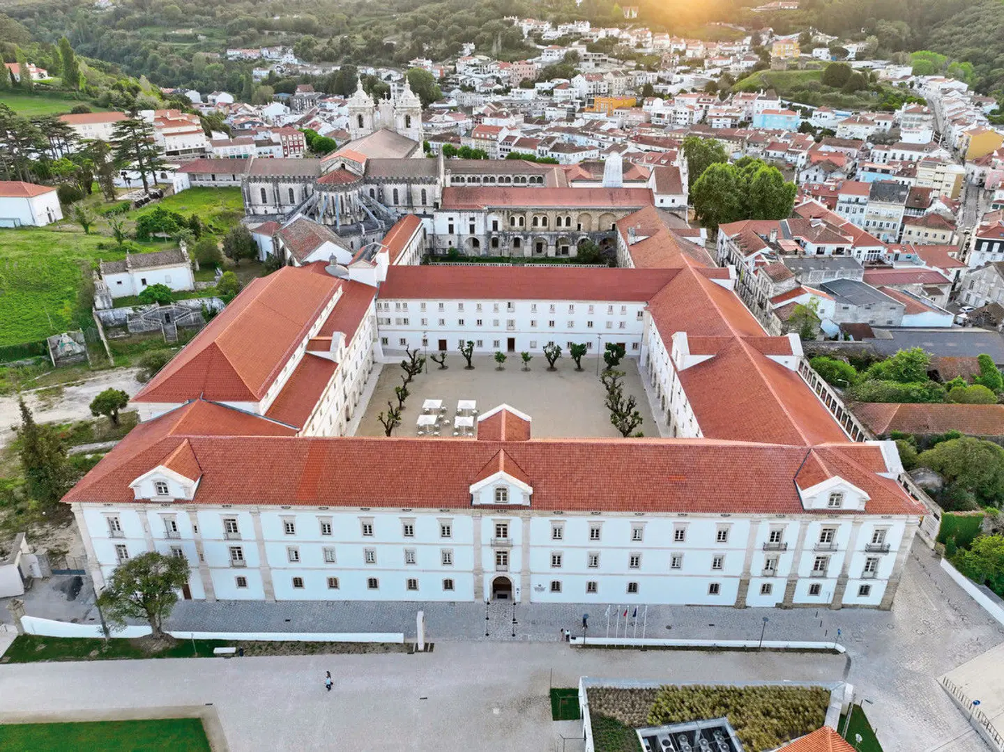 Montebelo Mosteiro de Alcobaca Historic Hotel EXTERIOR