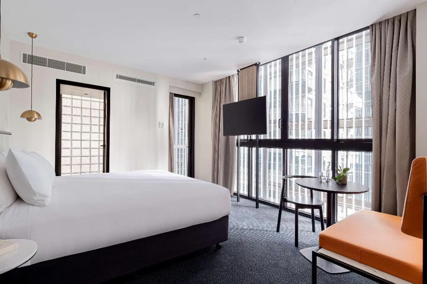 Brady Hotels Jones Lane ROOM_EXAMPLE