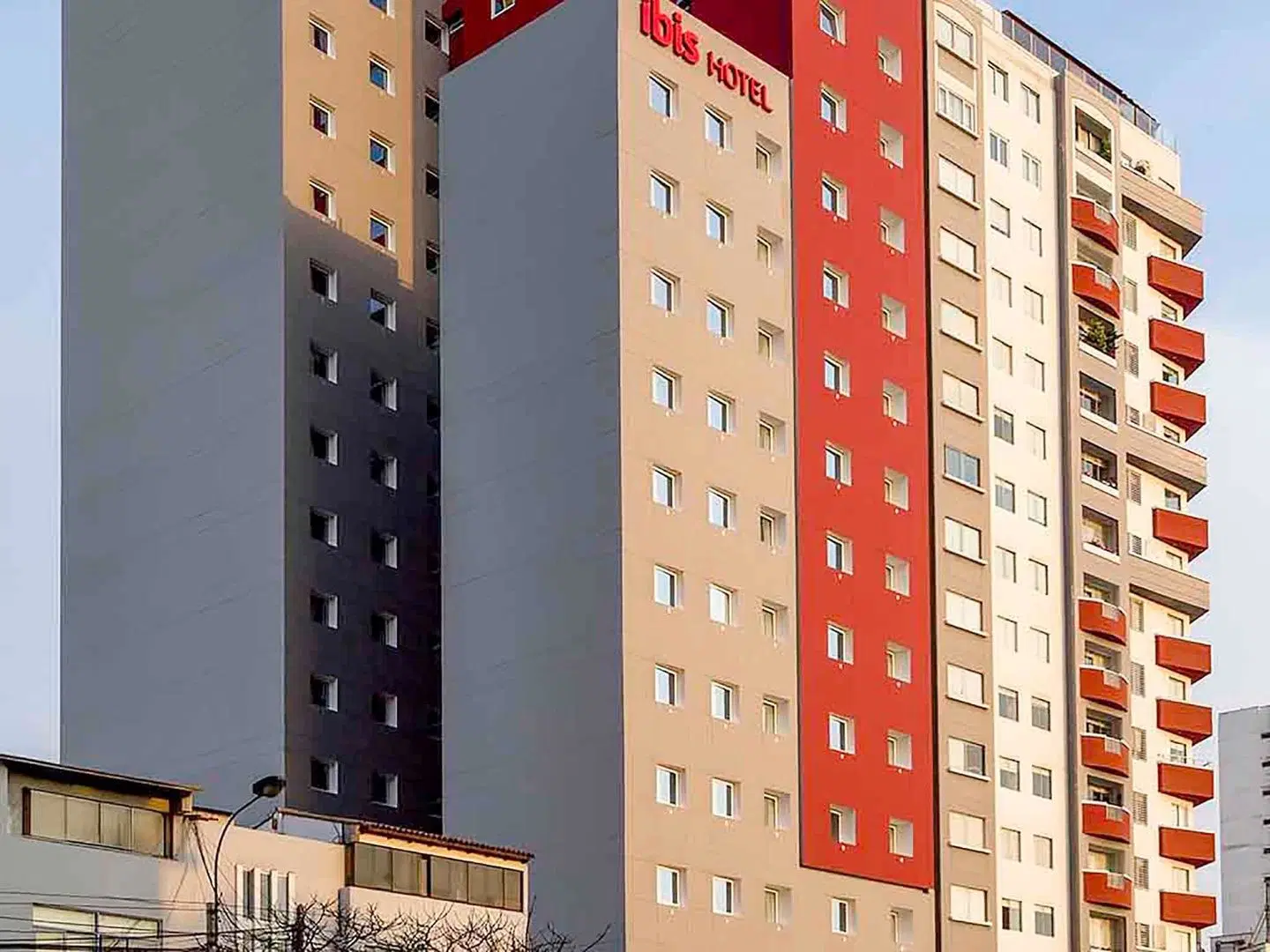 ibis Lima Reducto Miraflores EXTERIOR