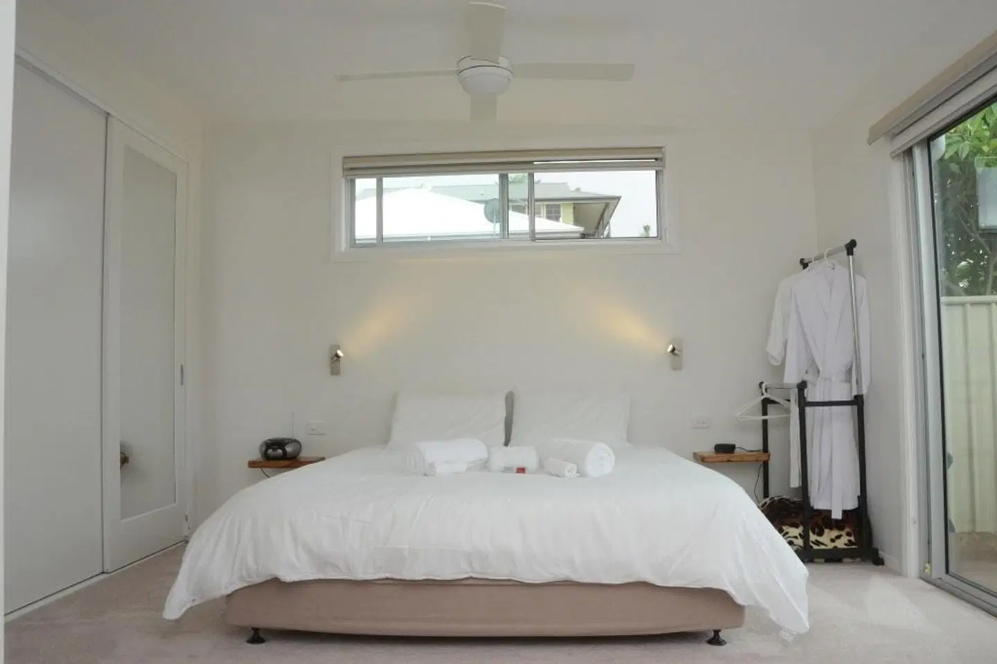 Southview Guest House ROOM_EXAMPLE