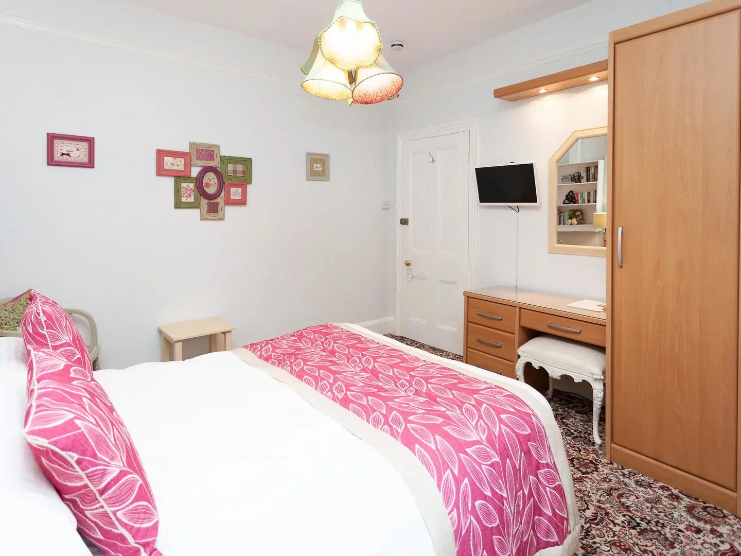 The Ravenswood Hotel ROOM_EXAMPLE