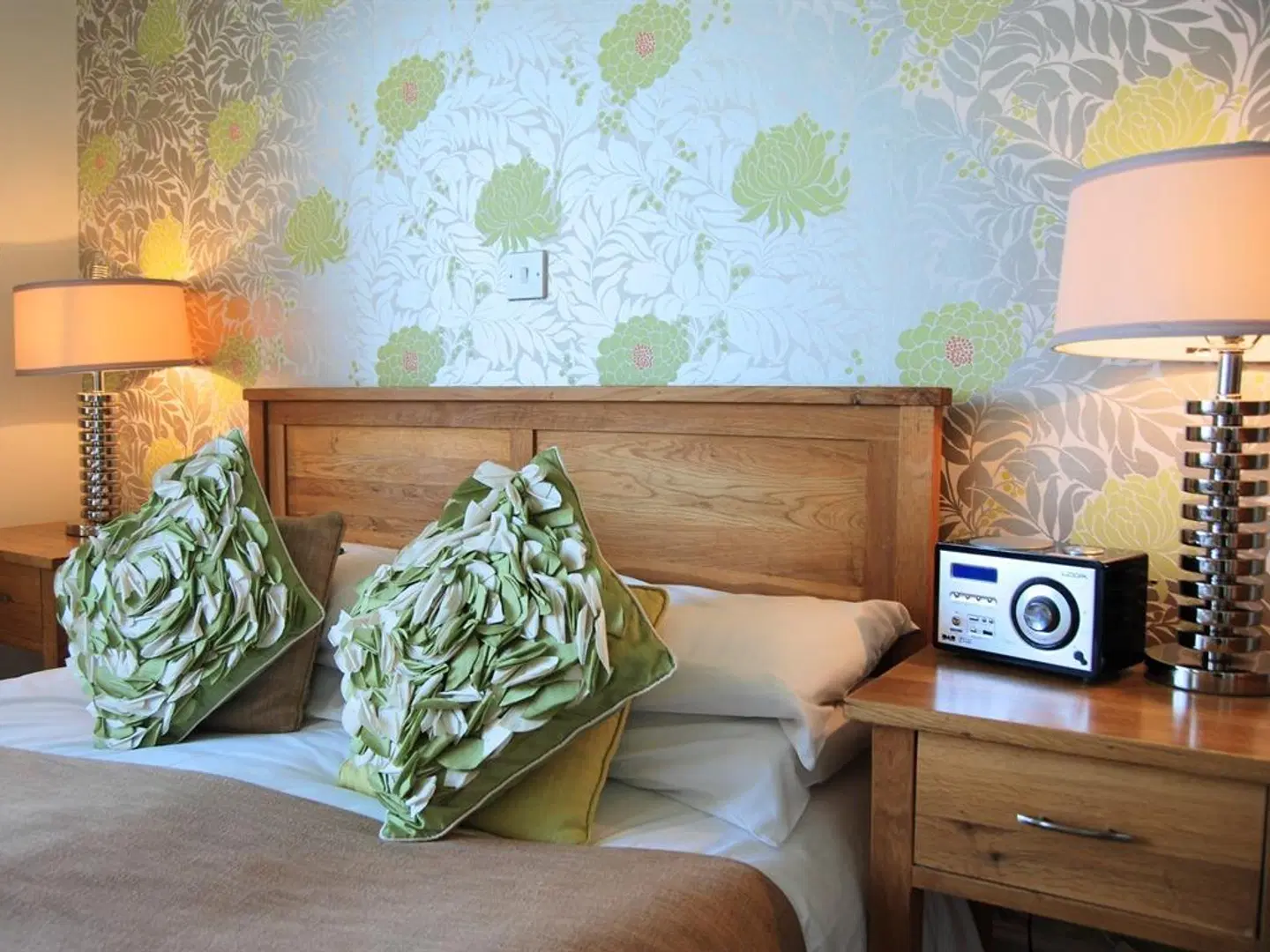 The Gladstone ROOM_EXAMPLE