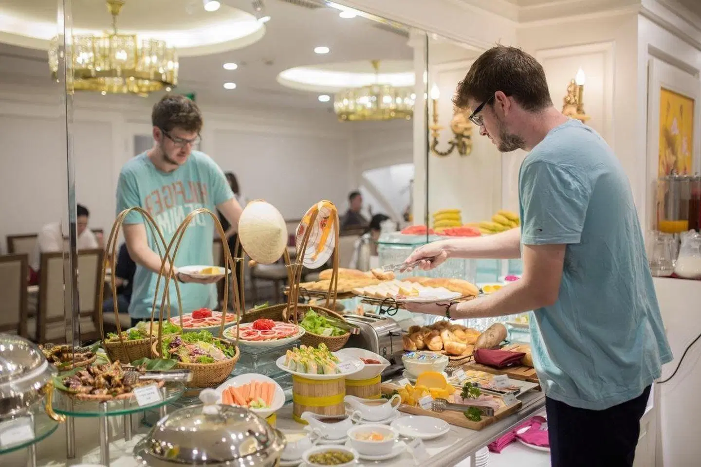 Hanoi Aria Central Hotel & Spa Restaurant