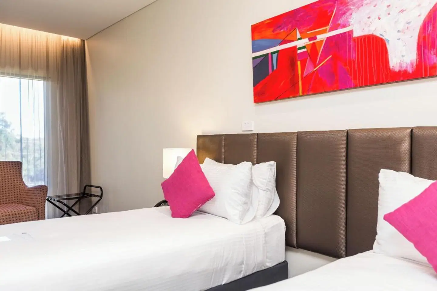 Calamvale Hotel Suites and Conference Centre ROOM_EXAMPLE