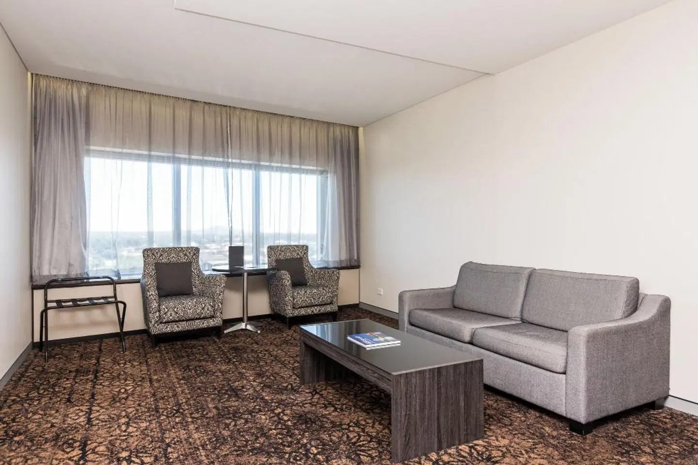 Calamvale Hotel Suites and Conference Centre ROOM_EXAMPLE