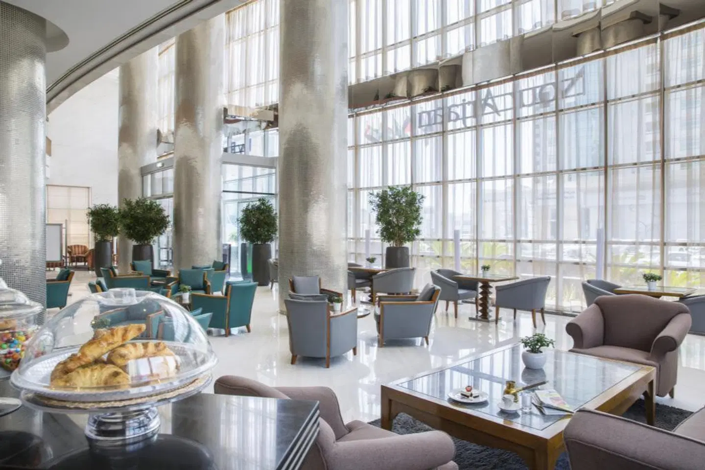 Nour Arjaan by Rotana - Fujairah Restaurant