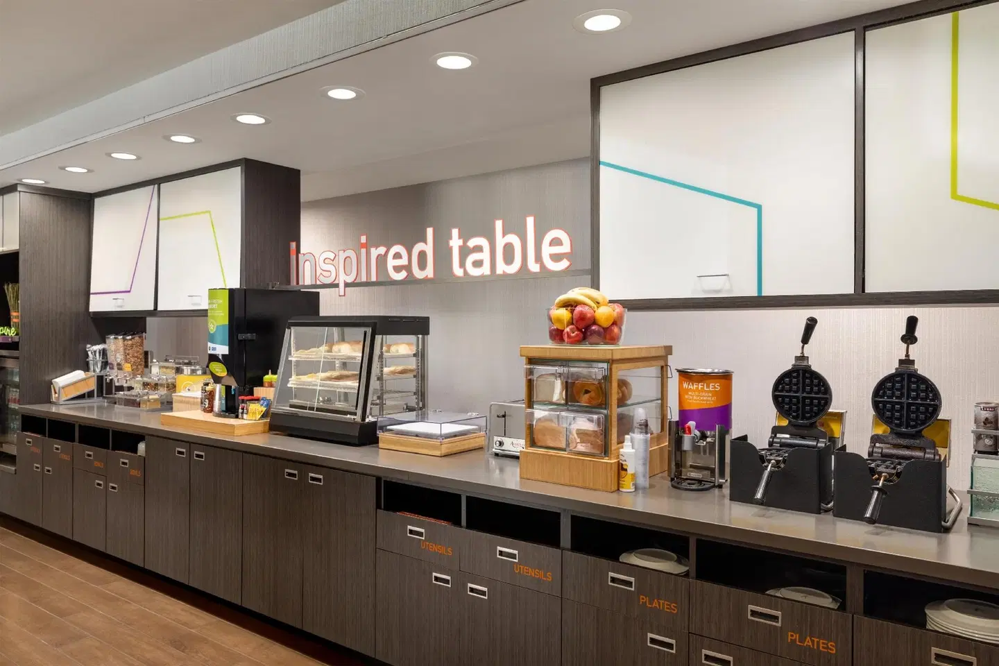 Home2 Suites by Hilton Bowling Green Bar