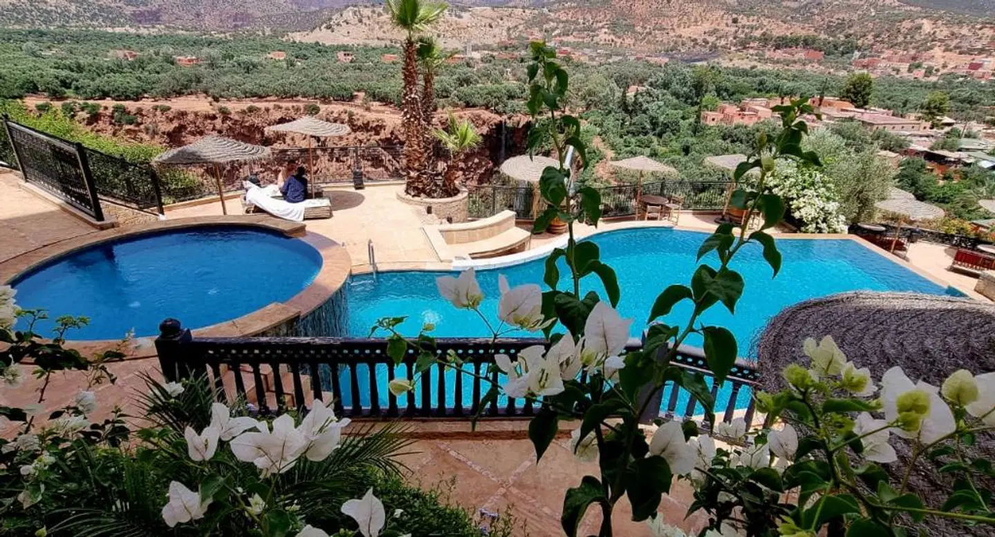 BORJ DES CASCADES OUTDOOR_POOL