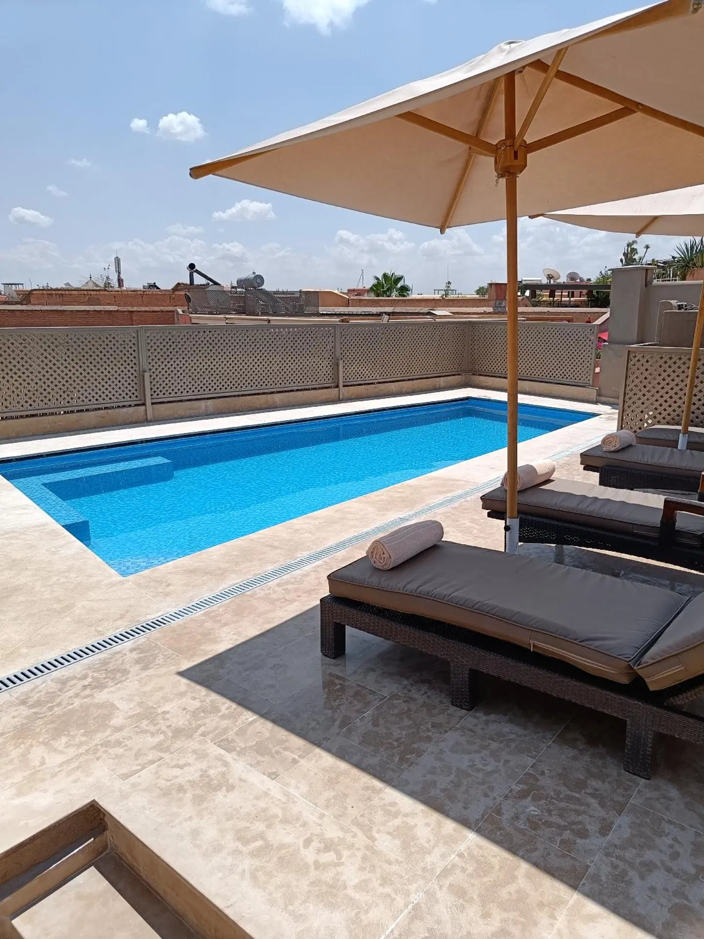 Le Palais Tara & Spa OUTDOOR_POOL