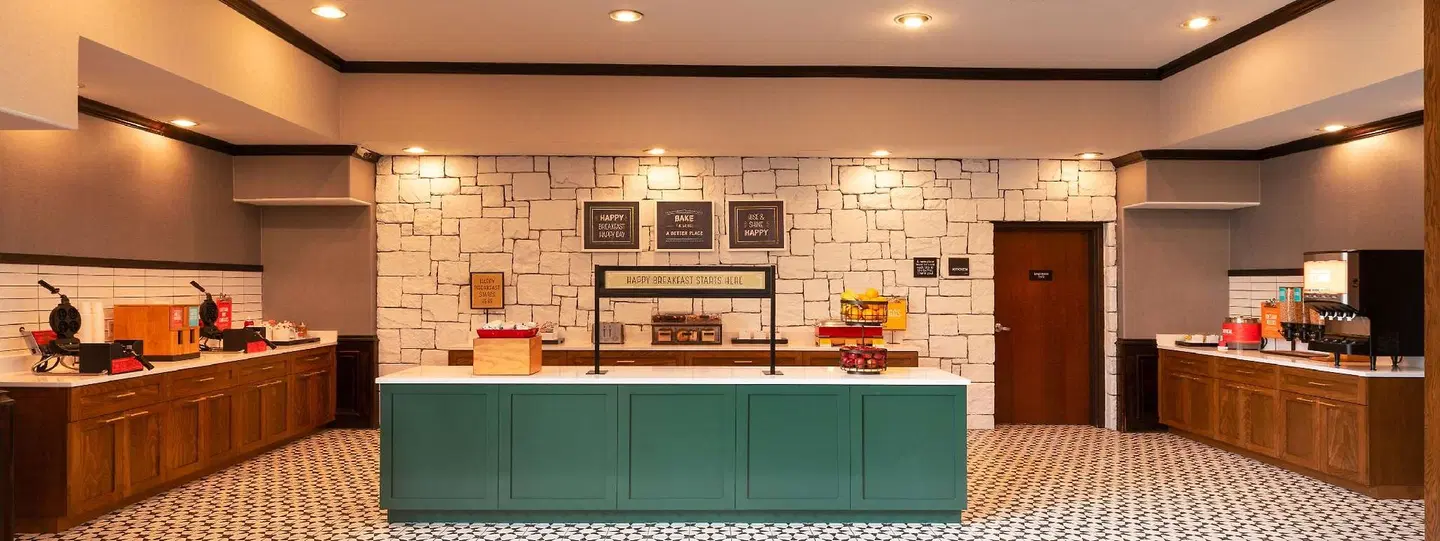Hampton Inn & Suites Boerne LOUNGE_LOBBY