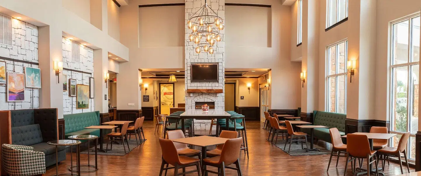 Hampton Inn & Suites Boerne Restaurant