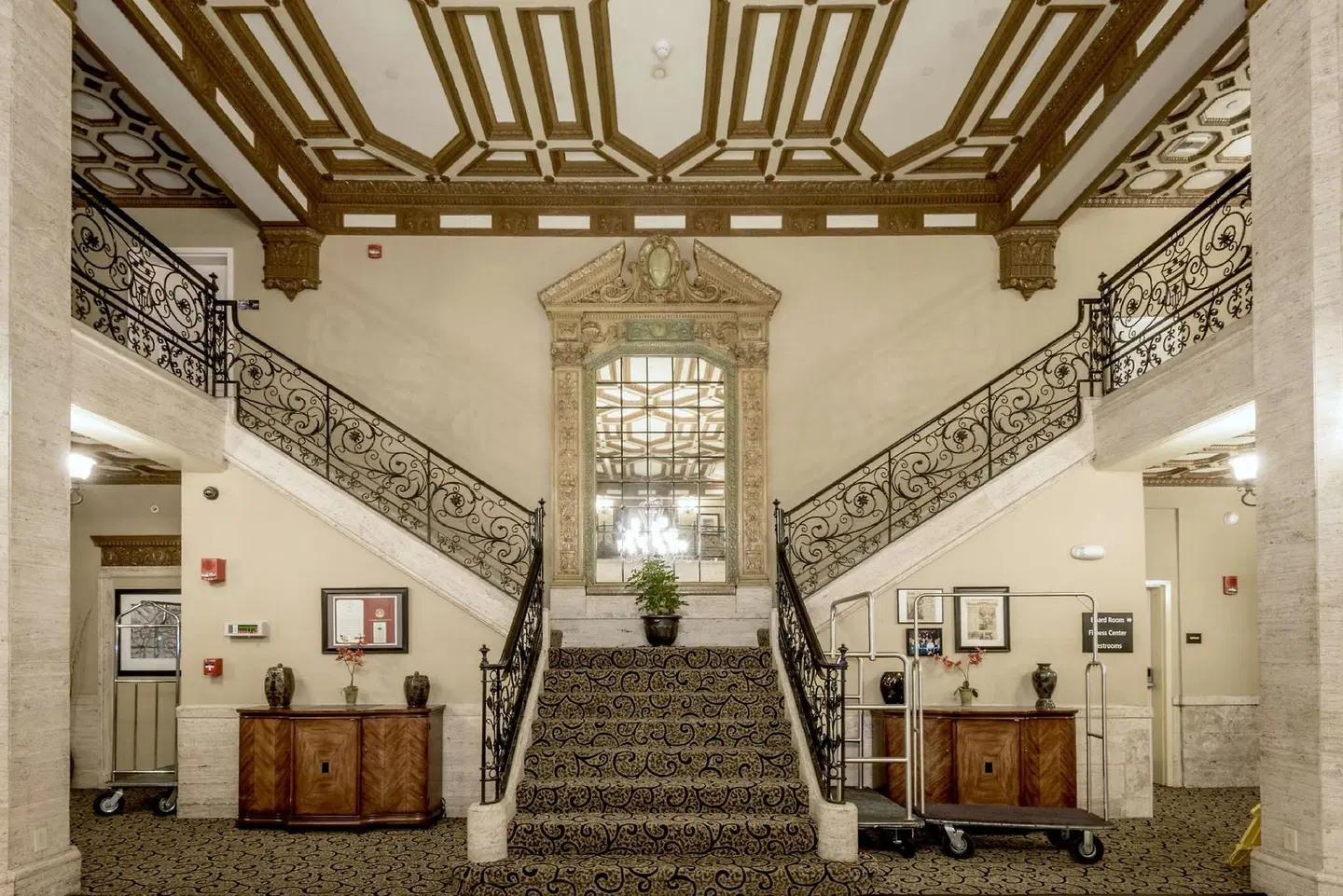 Hampton Inn & Suites Montgomery-Downtown LOUNGE_LOBBY