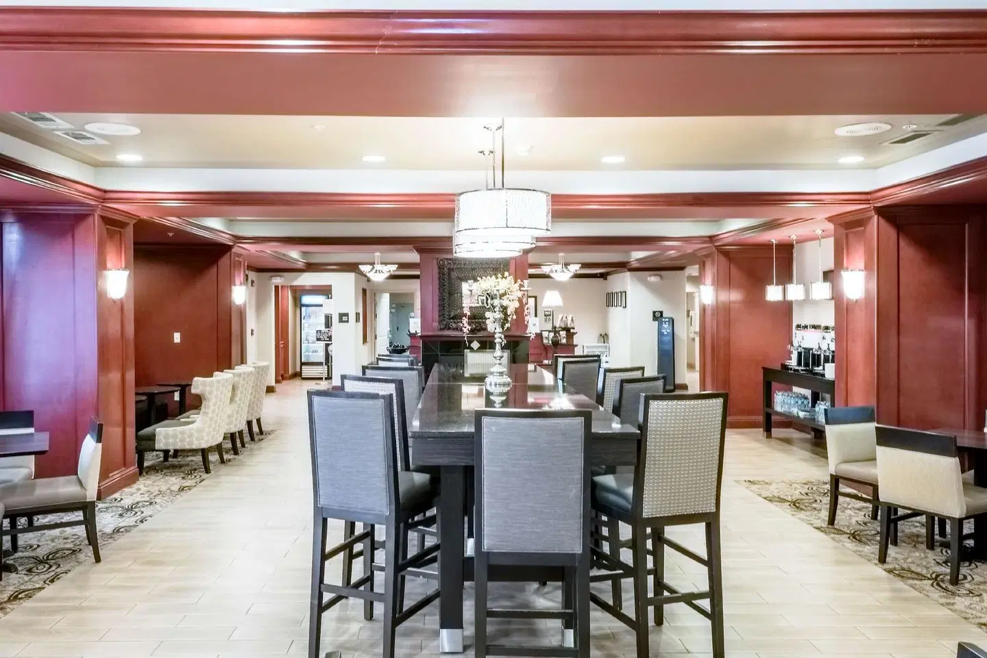 Hampton Inn Montgomery-South-Airport Bar