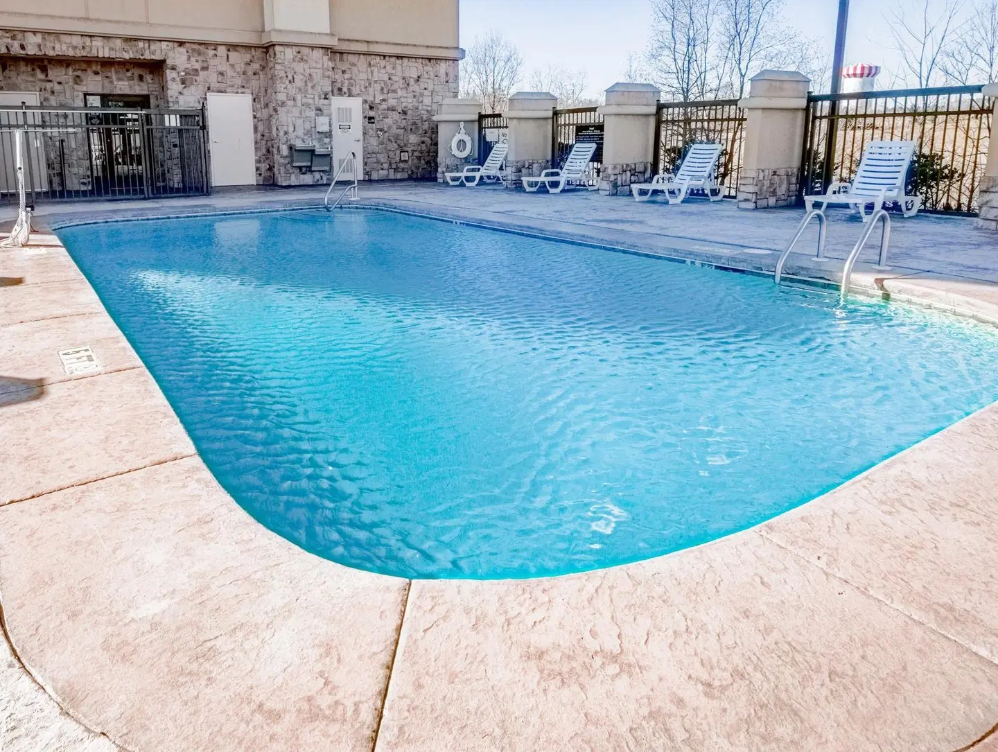 Hampton Inn Montgomery-South-Airport OUTDOOR_POOL