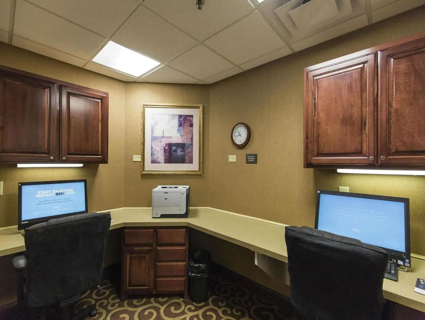 Hampton Inn Bismarck ROOM_EXAMPLE