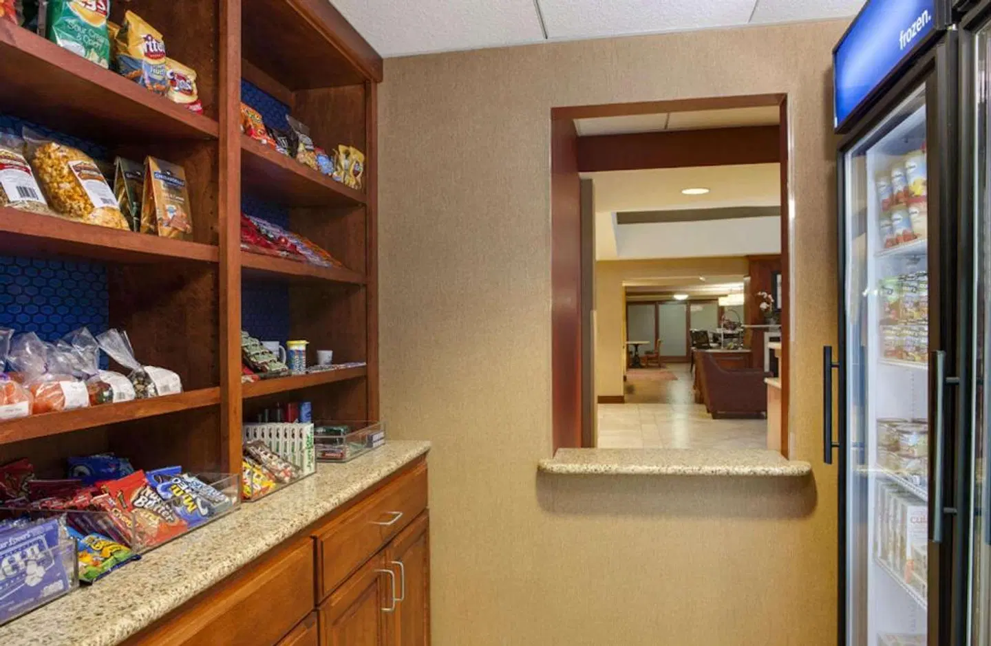 Hampton Inn Dubuque LOUNGE_LOBBY