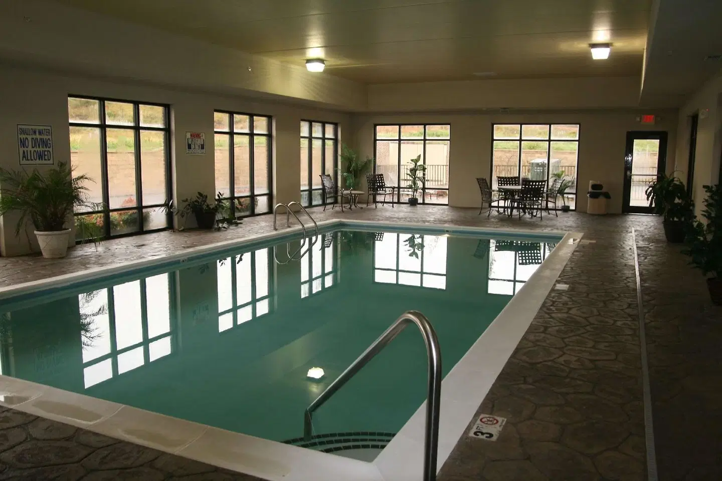 Hampton Inn London-North Hallenbad