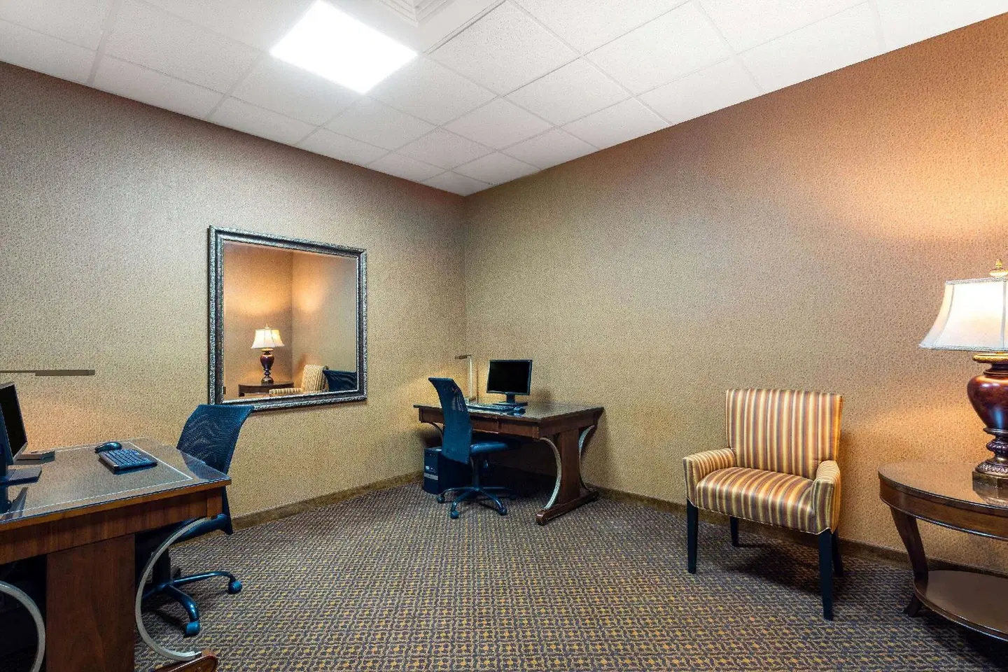 Hawthorn Extended Stay by Wyndham West Palm Beach ROOM_EXAMPLE