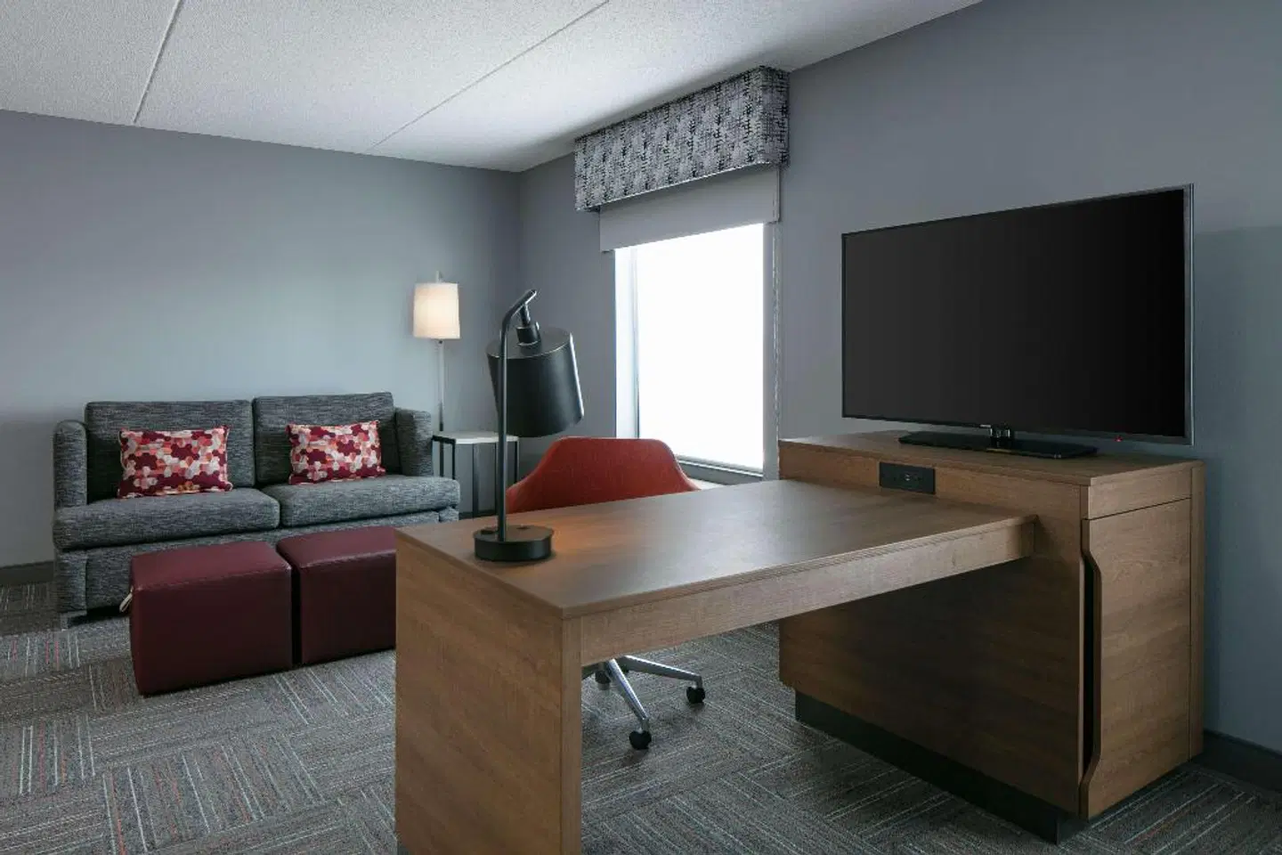 Hampton Inn Dubuque ROOM_EXAMPLE