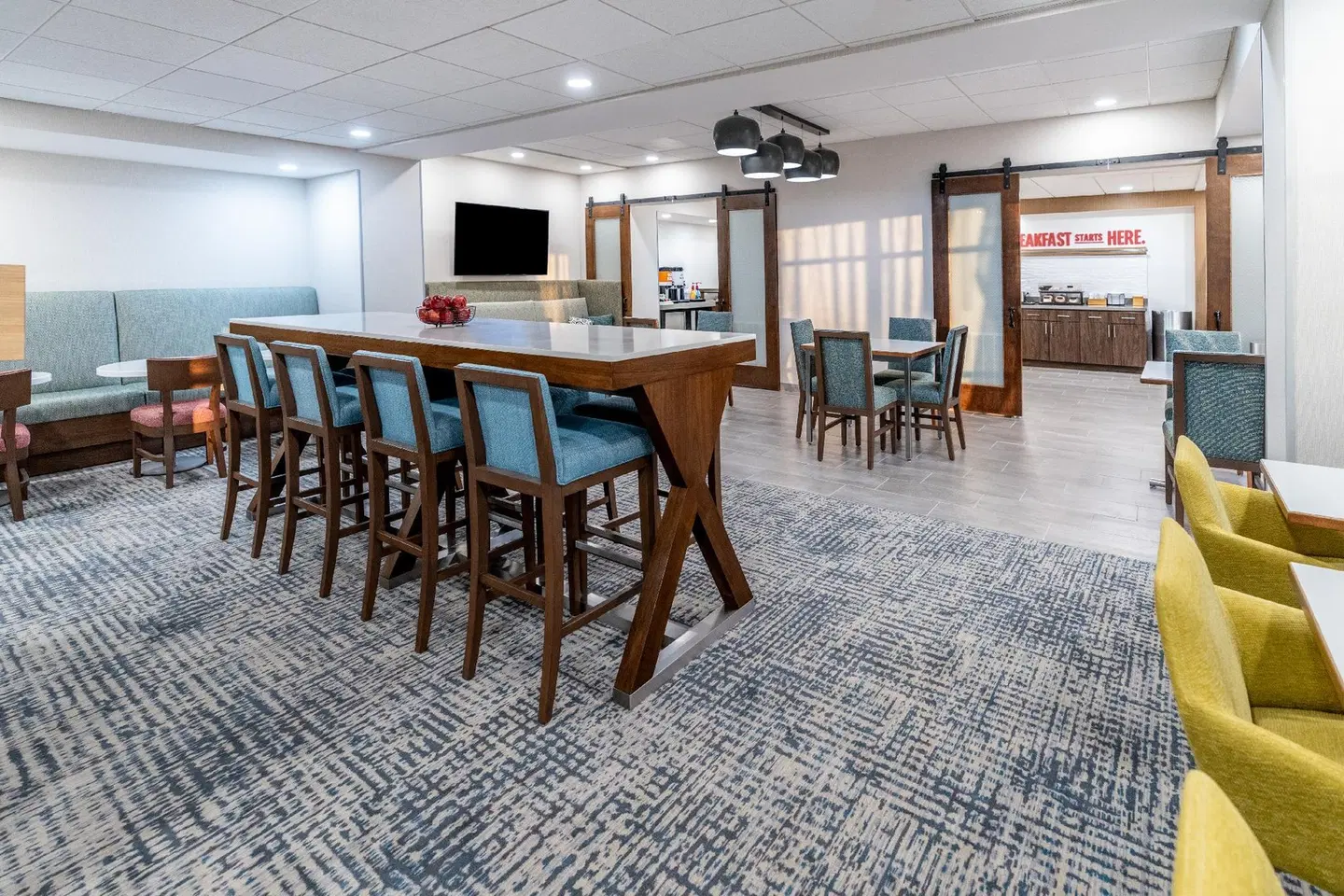 Hampton Inn Sheridan Bar