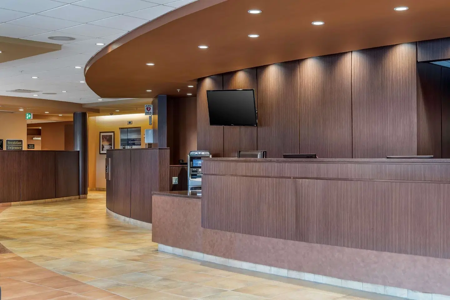 Best Western Plus Bathurst Hotel & Suites LOUNGE_LOBBY