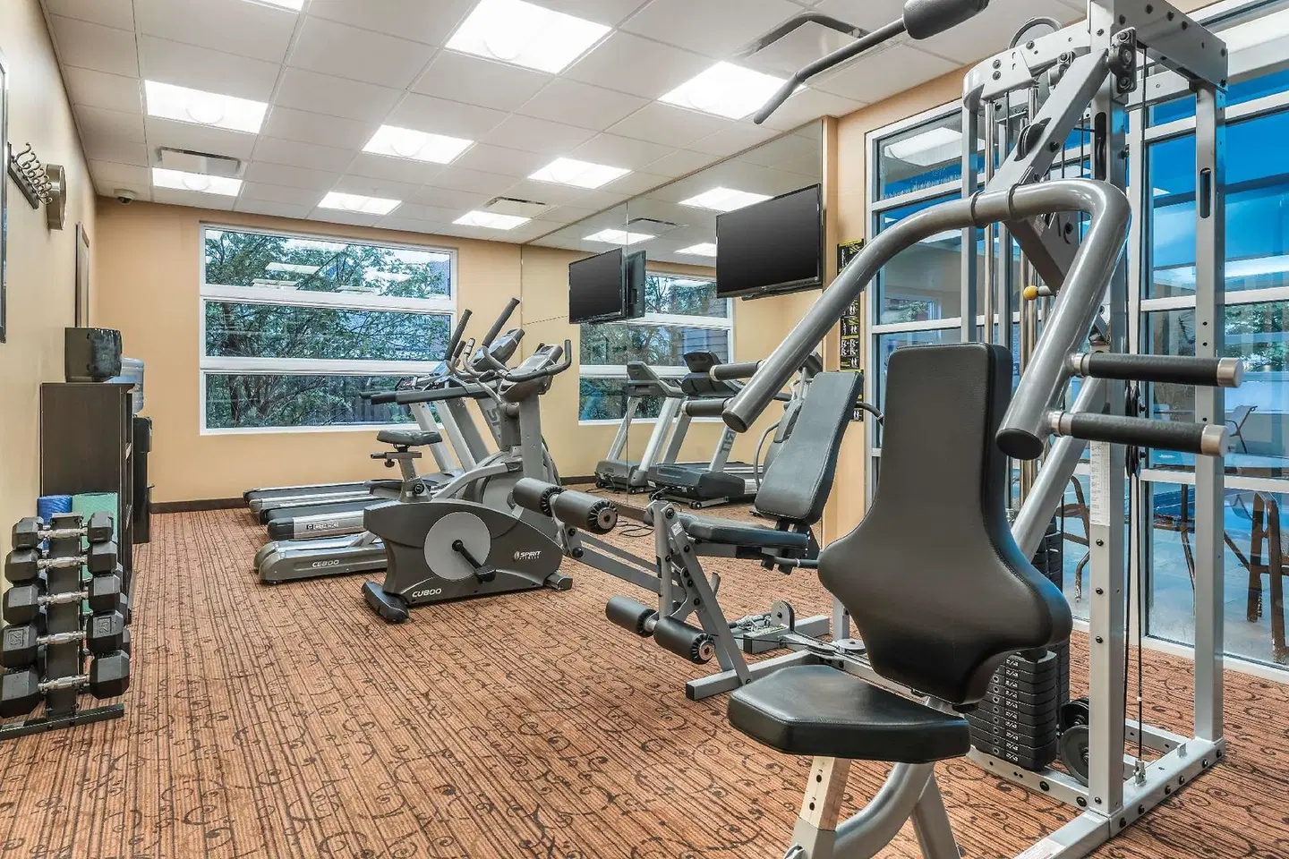 Best Western Plus Bathurst Hotel & Suites SPORTS_AND_LEISURE