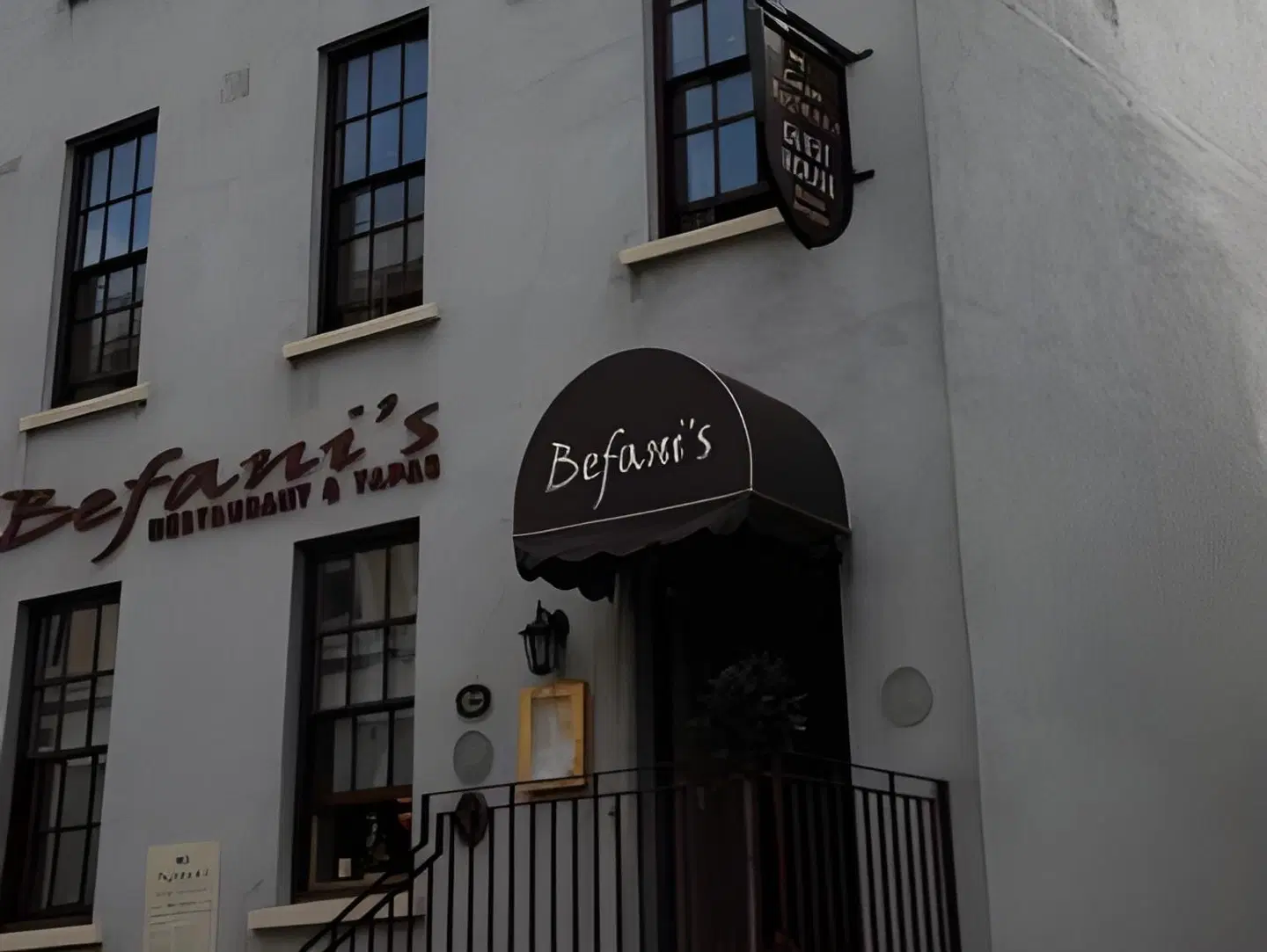 Befani's Mediterranean Restaurant & Townhouse EXTERIOR