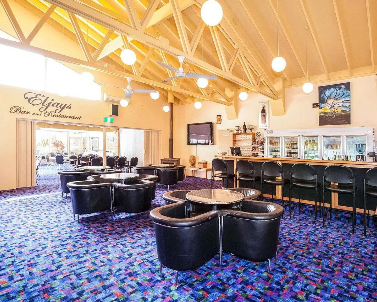 Comfort Inn Bay of Isles Bar