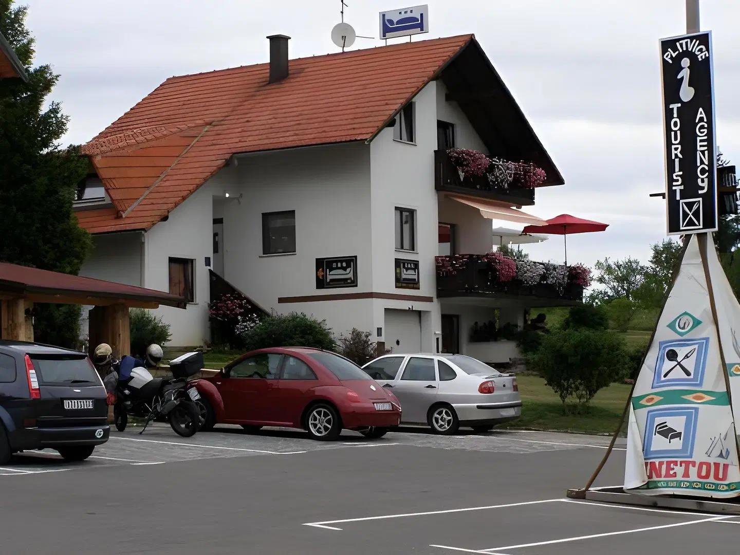 Pansion Vukovic EXTERIOR