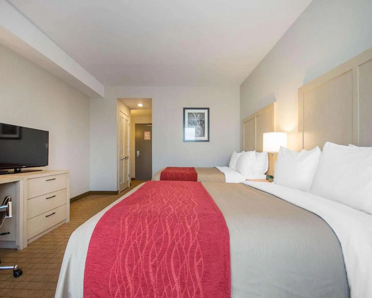 Comfort Inn & Suites, Campbell River ROOM_EXAMPLE