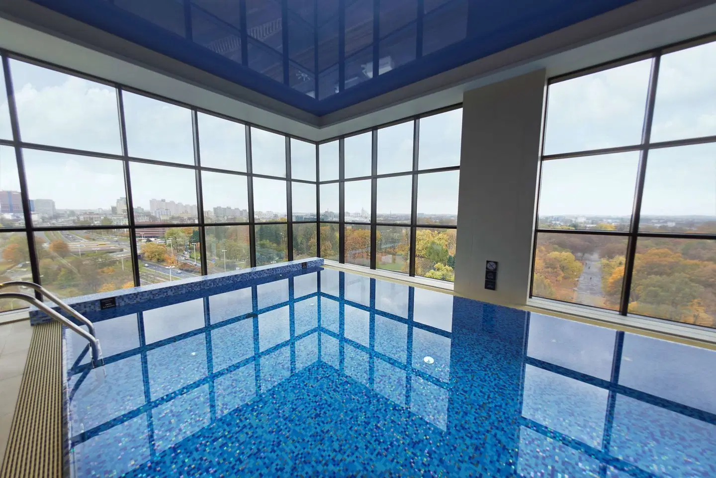 DoubleTree by Hilton Lodz Hallenbad