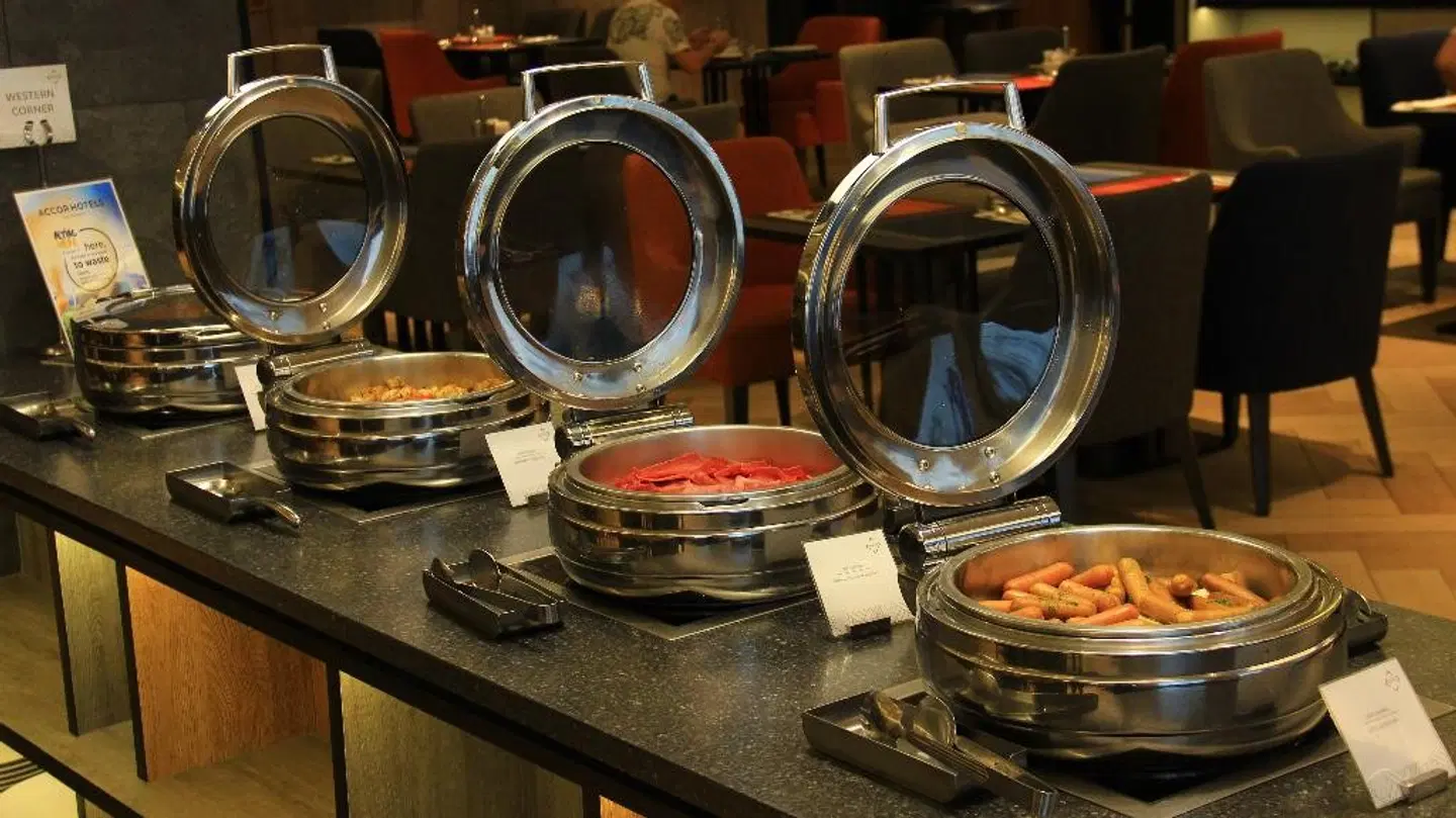 Novotel Jakarta Mangga Dua Square Restaurant