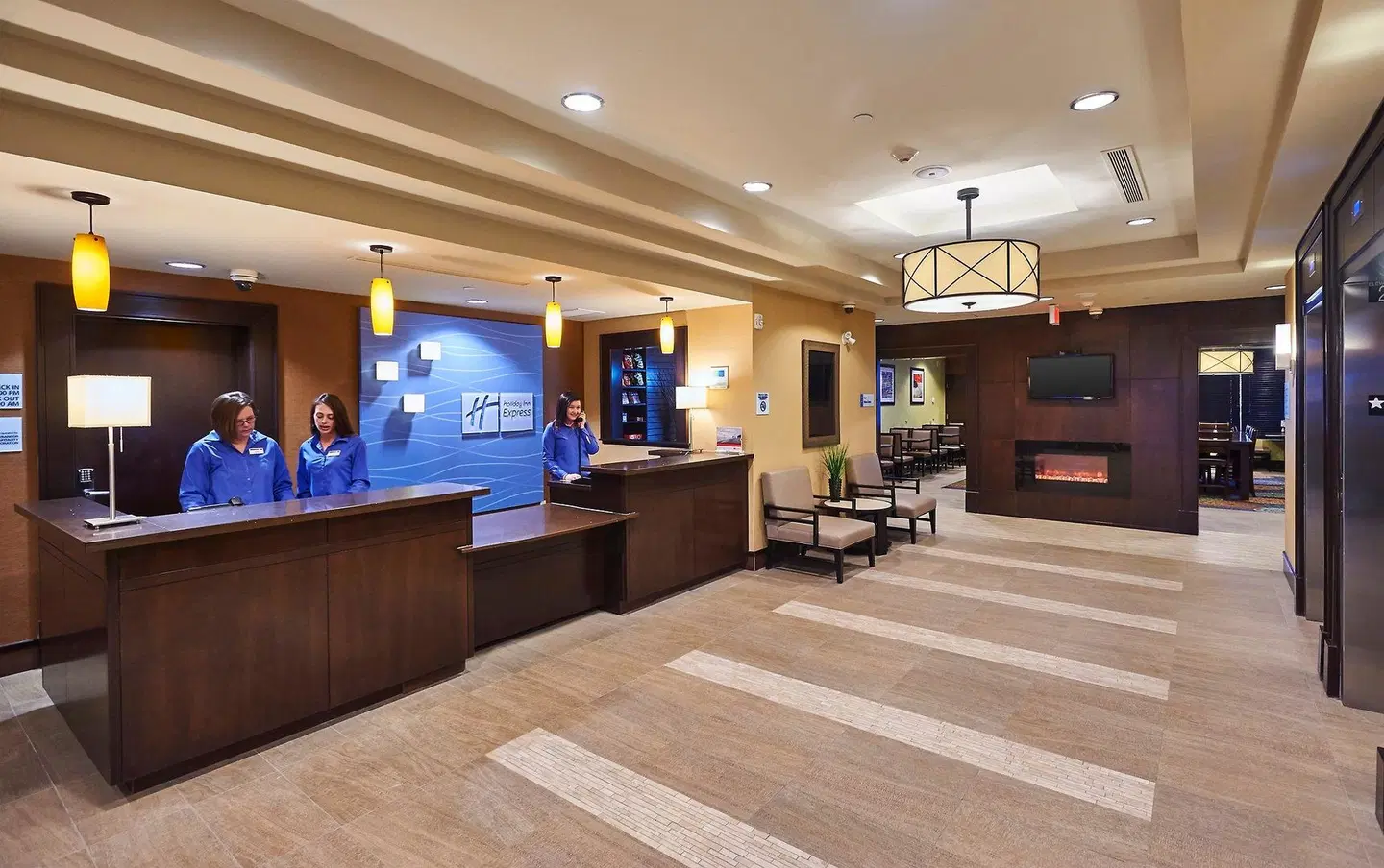 Holiday Inn Express & Suites Timmins by IHG LOUNGE_LOBBY