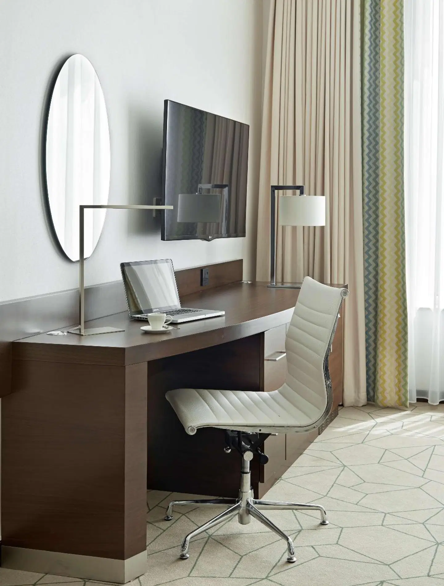 Hyatt Place Dubai/Baniyas Square ROOM_EXAMPLE