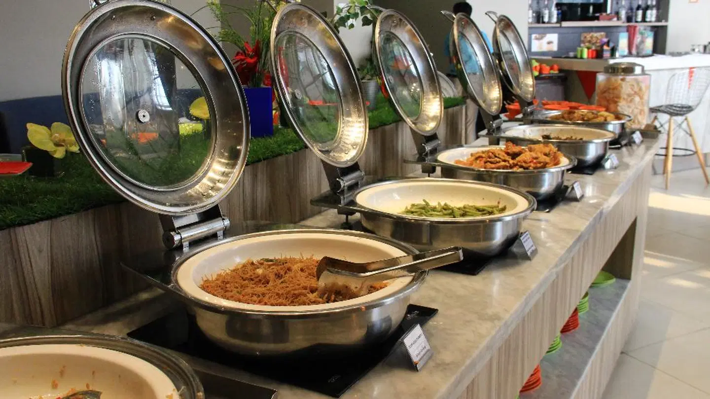 ibis Styles Jakarta Mangga Dua Square Restaurant