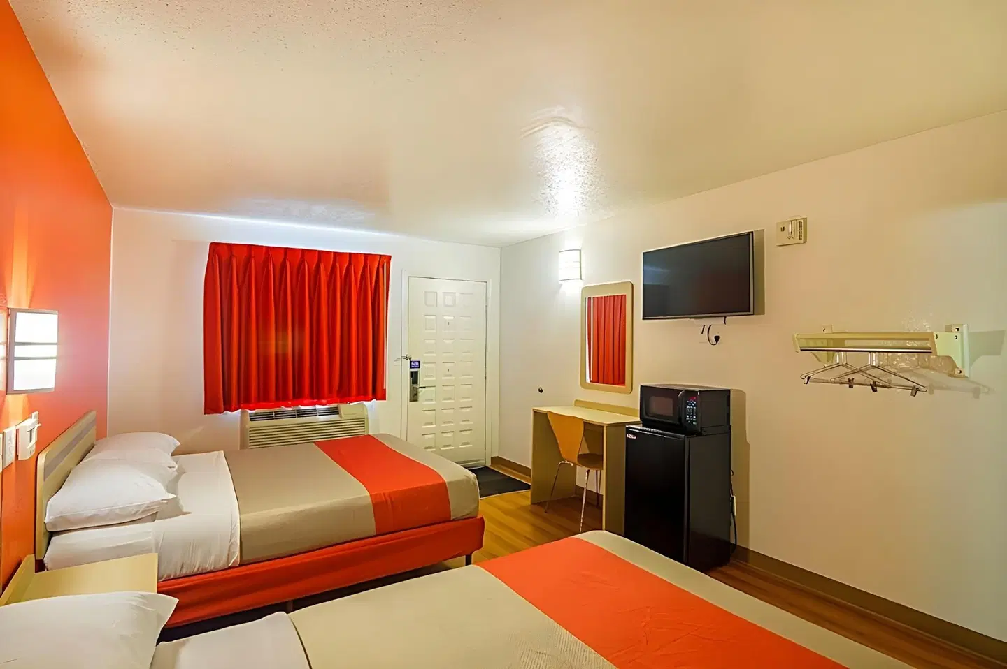 Motel 6 Biloxi, MS - Beach ROOM_EXAMPLE