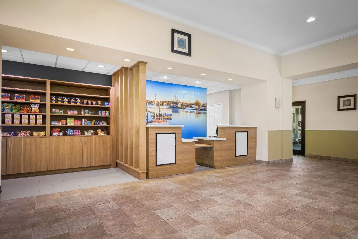 La Quinta Inn & Suites by Wyndham Stonington-Mystic Area LOUNGE_LOBBY