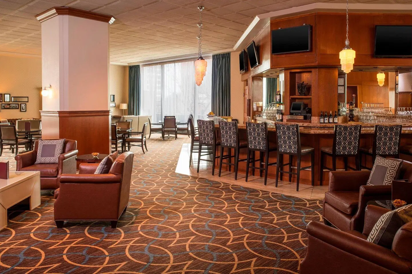 Sheraton Hotel Columbus Capitol Square Bar