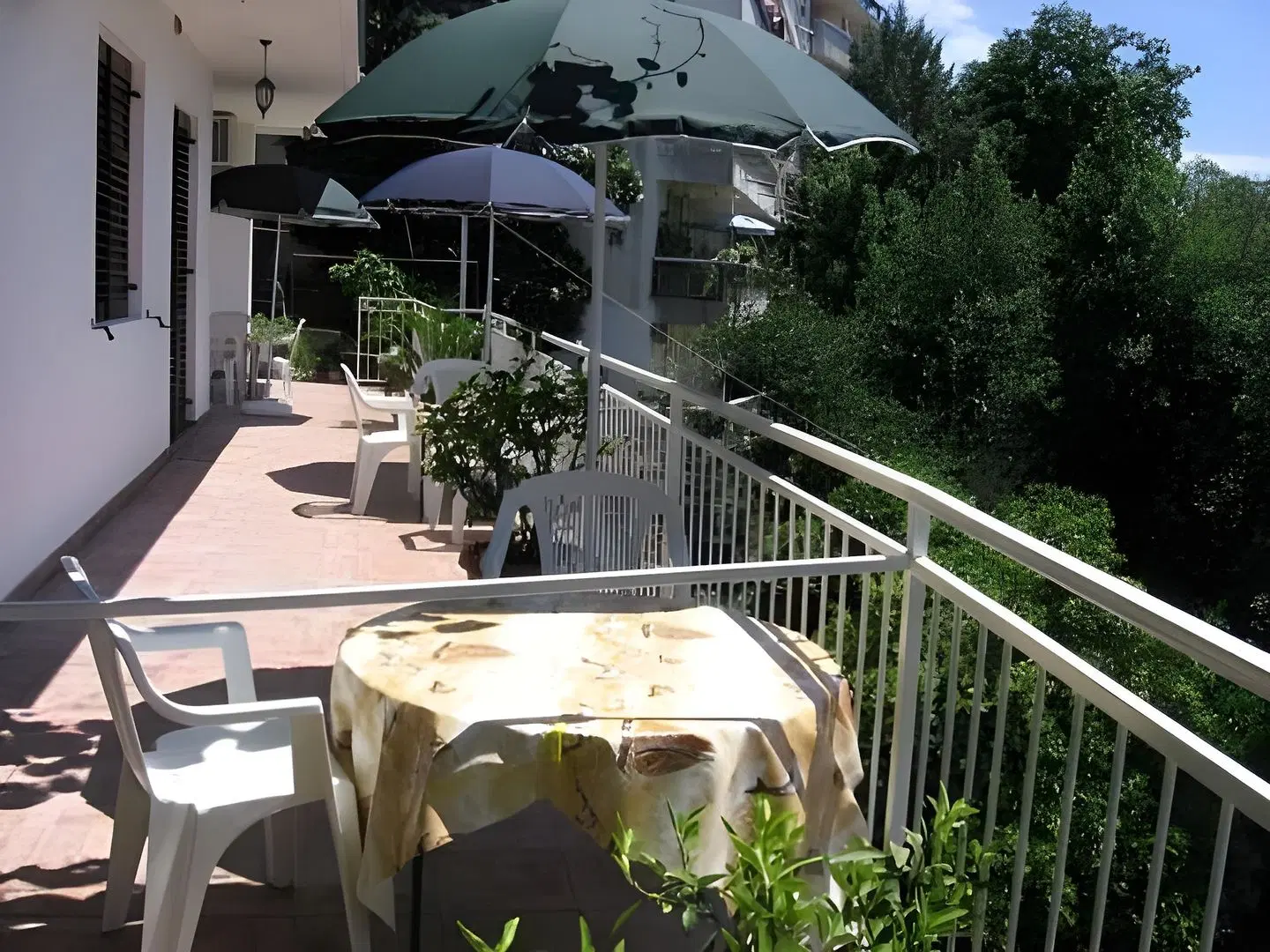 Guest House Tomanovic EXTERIOR