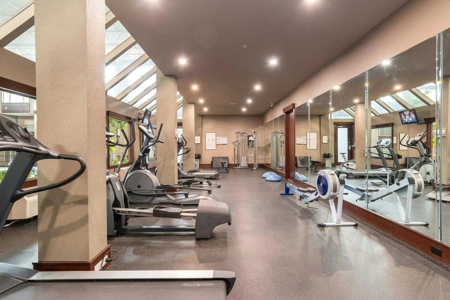 Sandman Hotel Edmonton West SPORTS_AND_LEISURE