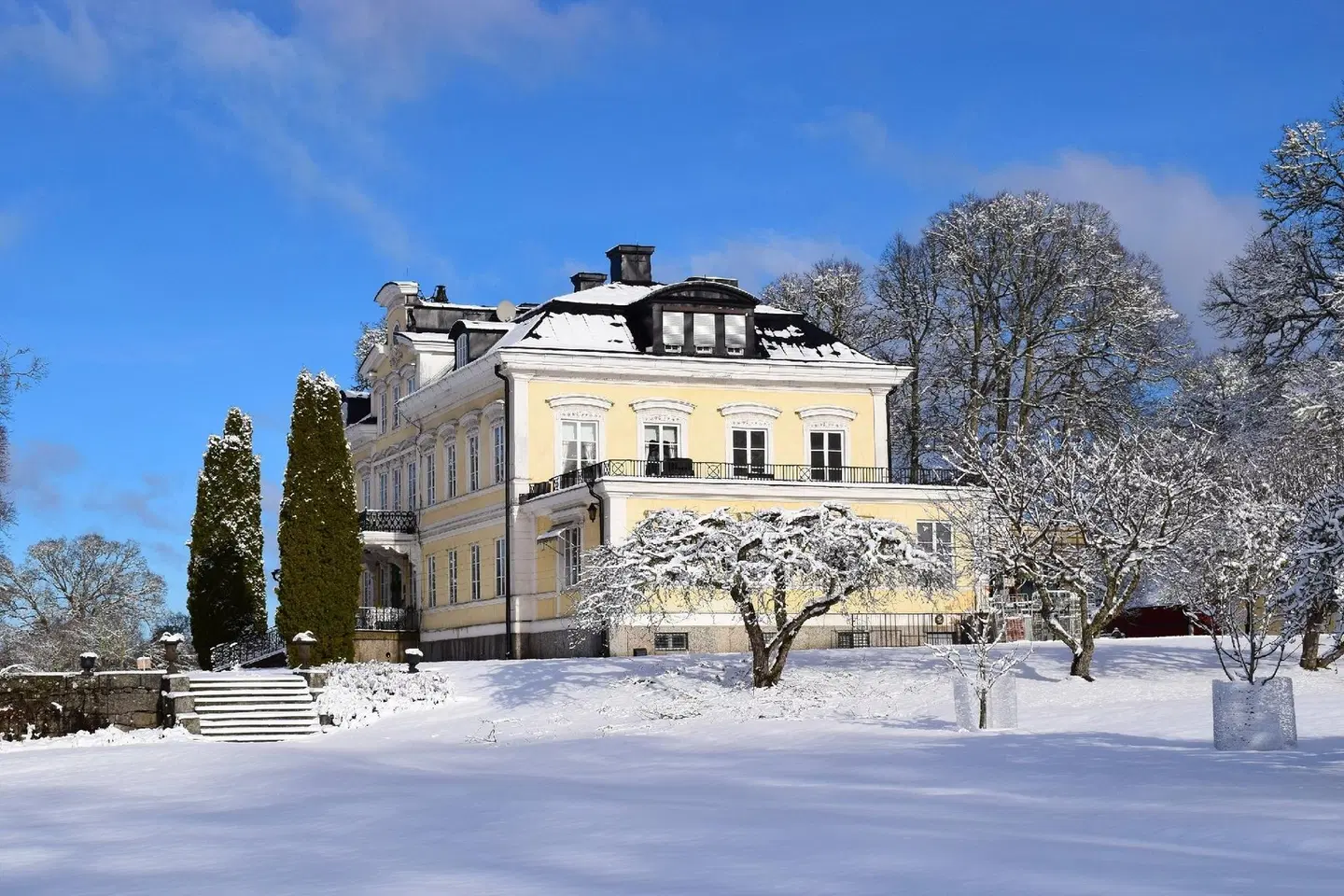 Färna Herrgård & Spa EXTERIOR
