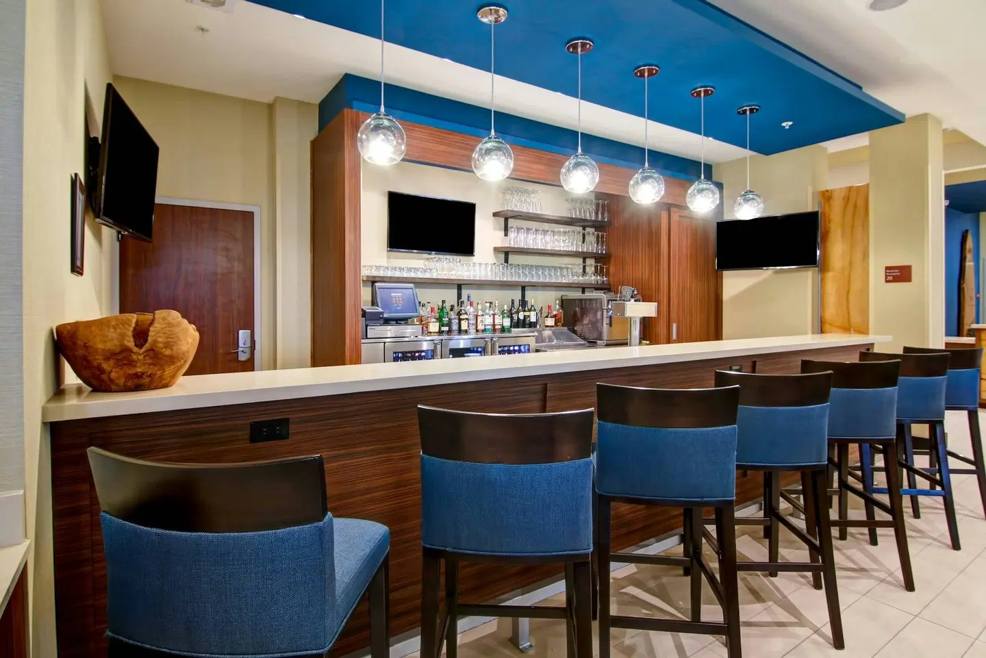 TownePlace Suites by Marriott Kincardine Bar