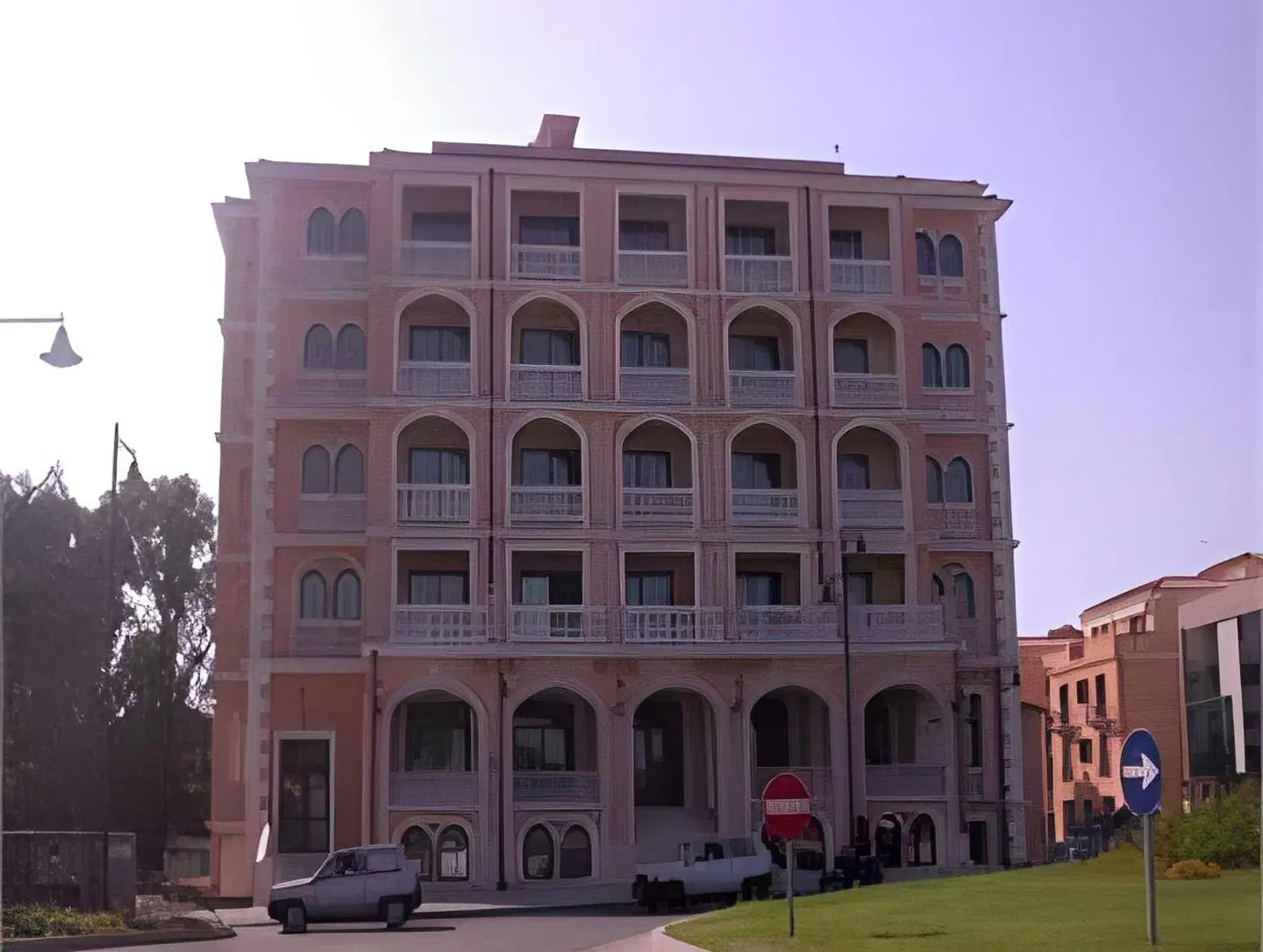 Grand Hotel President EXTERIOR
