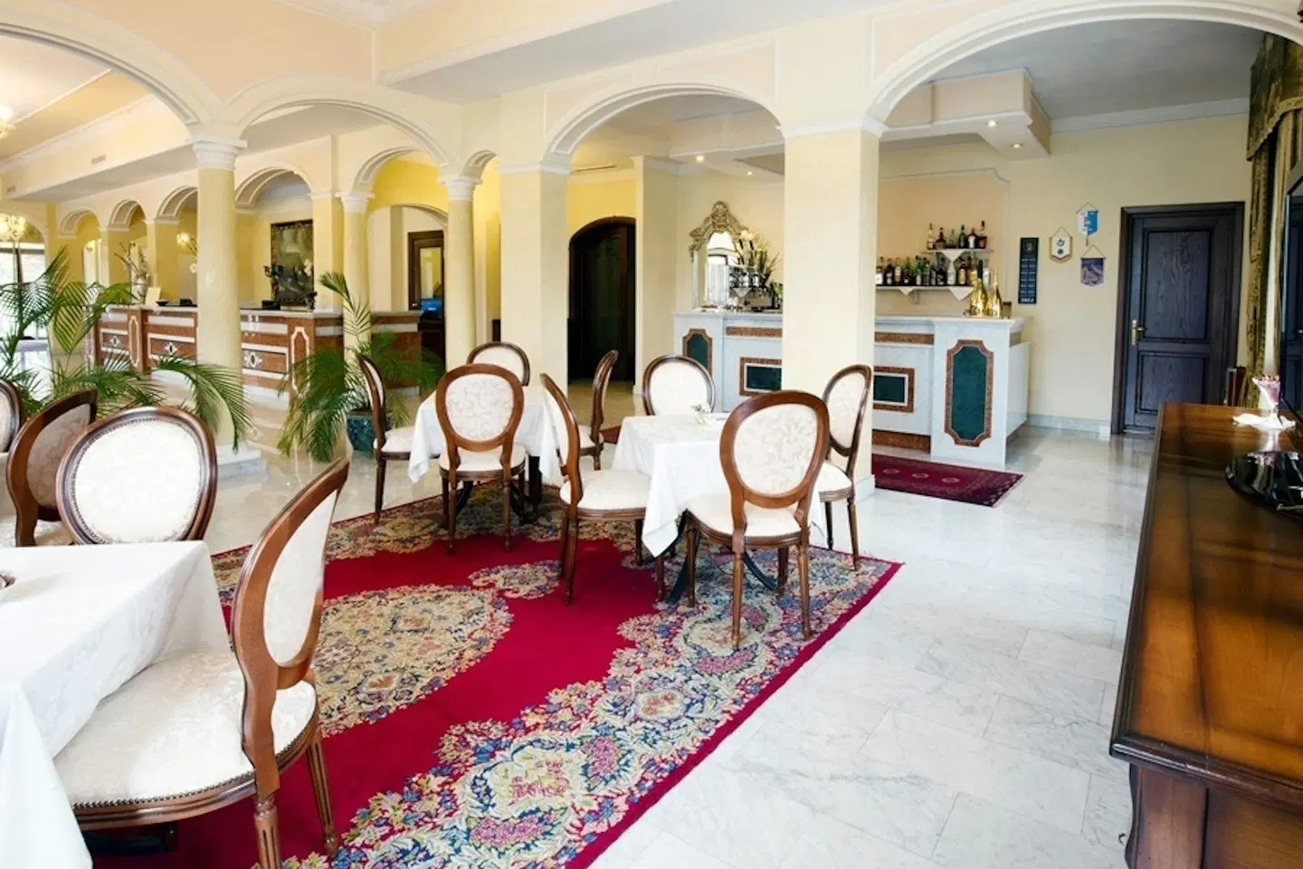 Grand Hotel President LOUNGE_LOBBY
