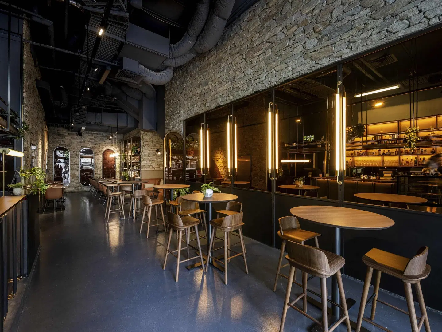 Mantra Terrace Hotel Bar