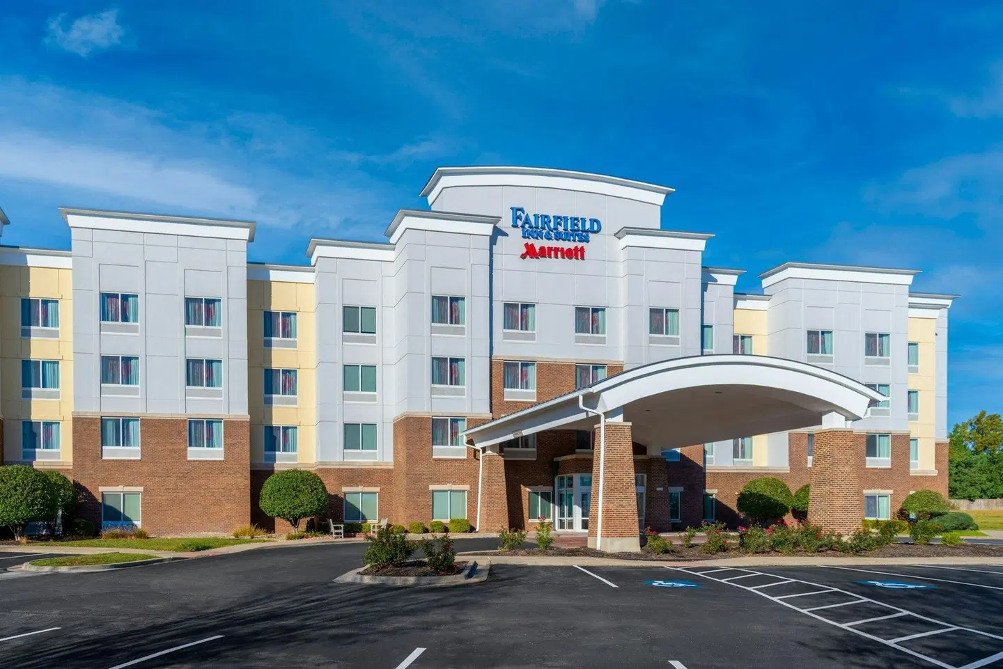 Fairfield by Marriott Inn & Suites Kansas City Overland Park EXTERIOR