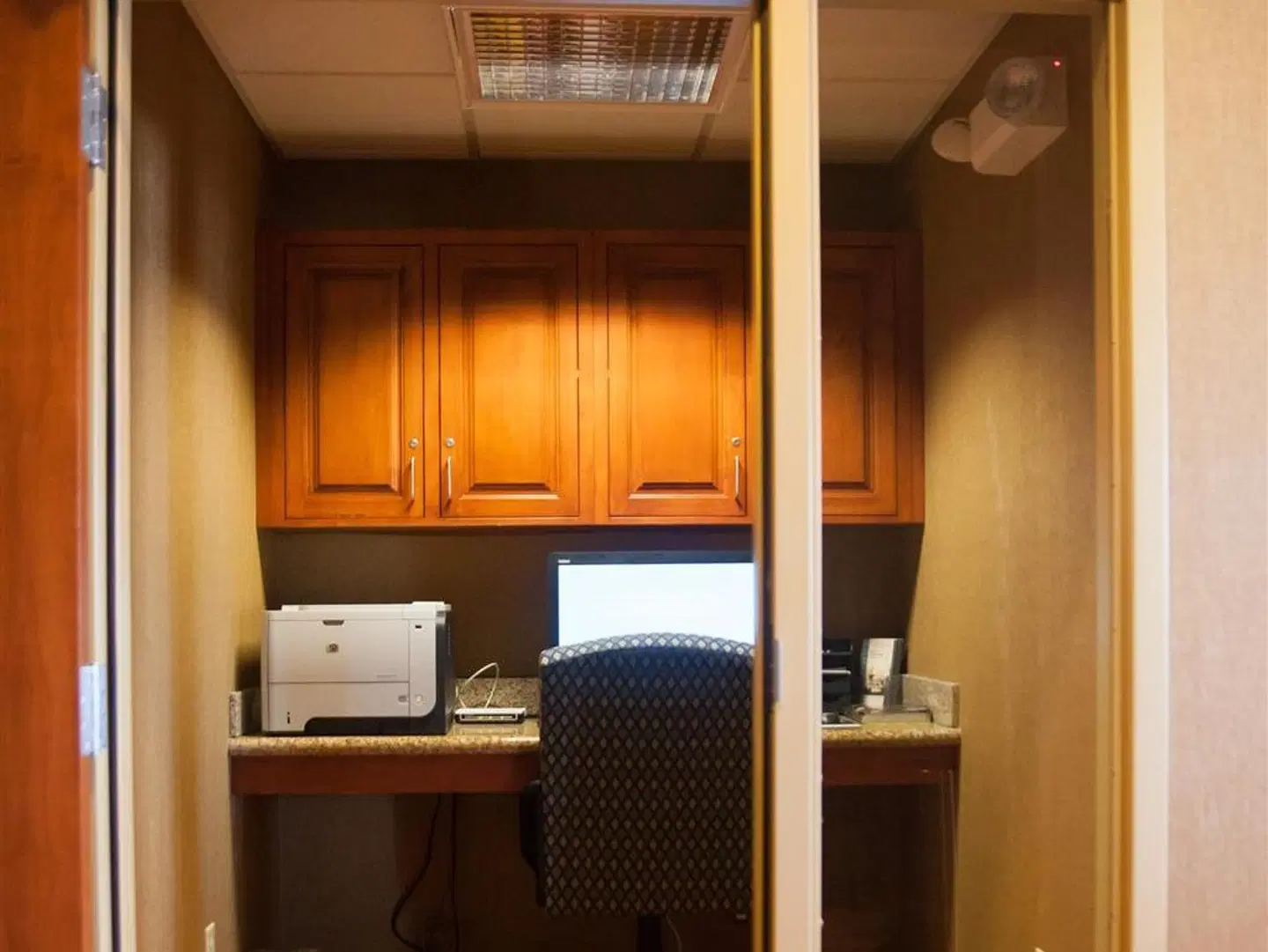 Hampton Inn Mountain Home ROOM_EXAMPLE