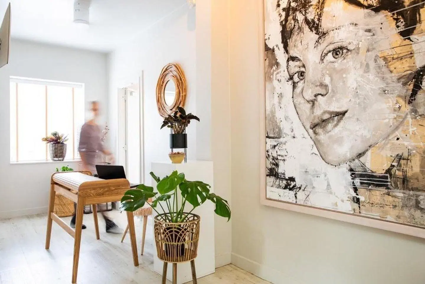 Juliana LOUNGE_LOBBY